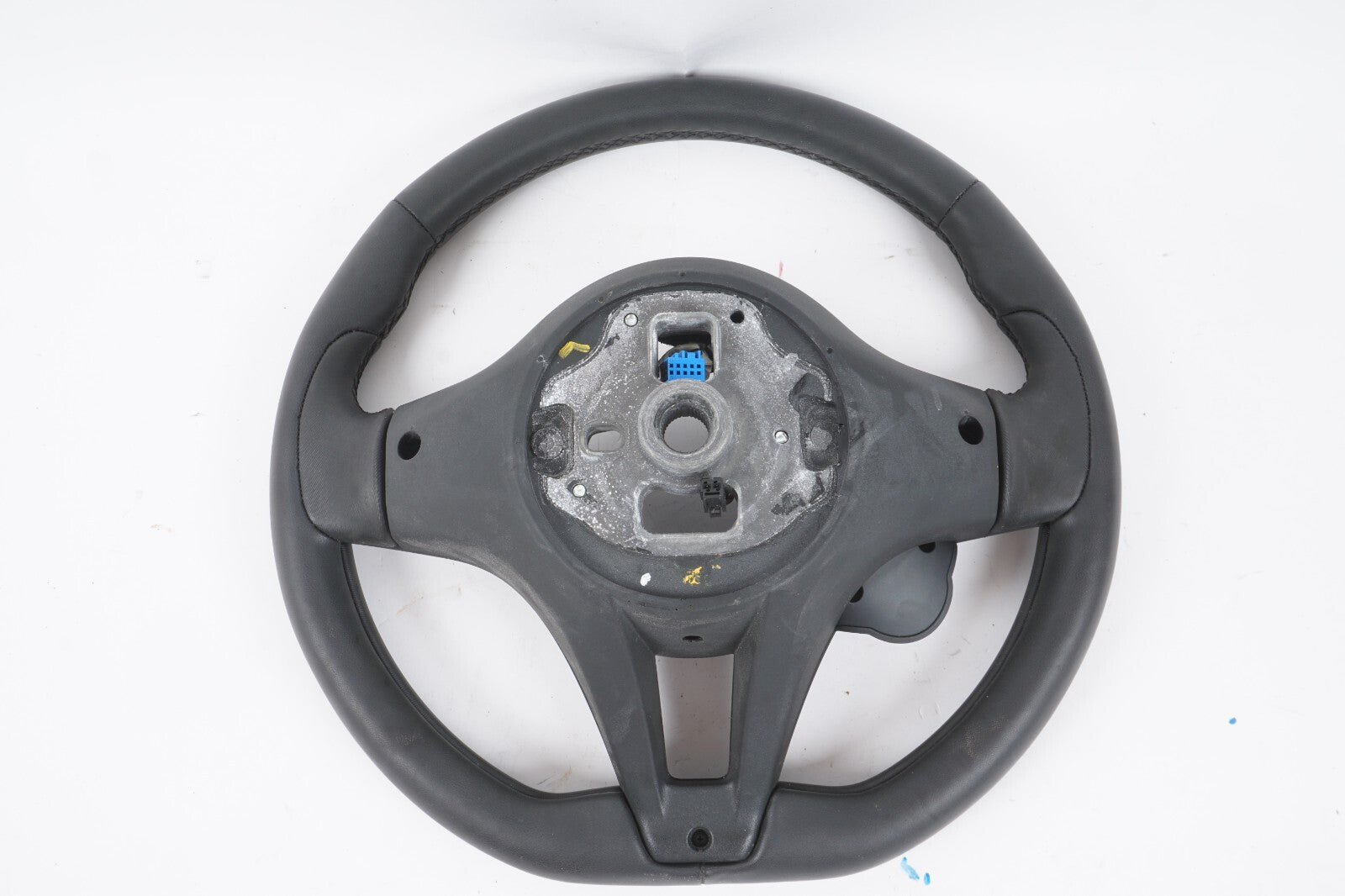 17 - 19 Alfa Romeo Giulia STEERING WHEEL W/ CONTROLS OEM