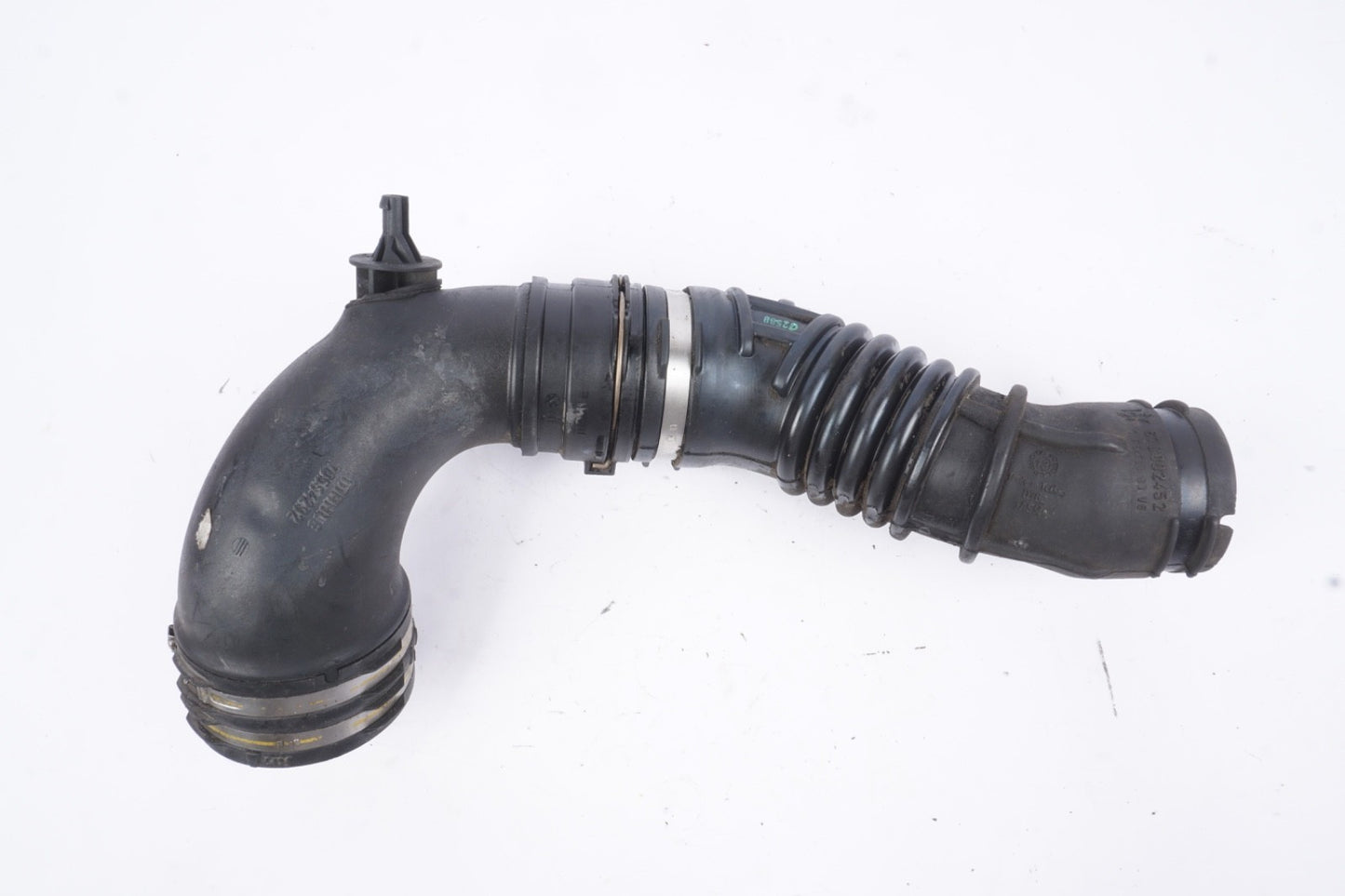 14-17 Maserati Ghibli 3.0L Air Cleaner Right Side Intake Hose Tube 670001590 OEM