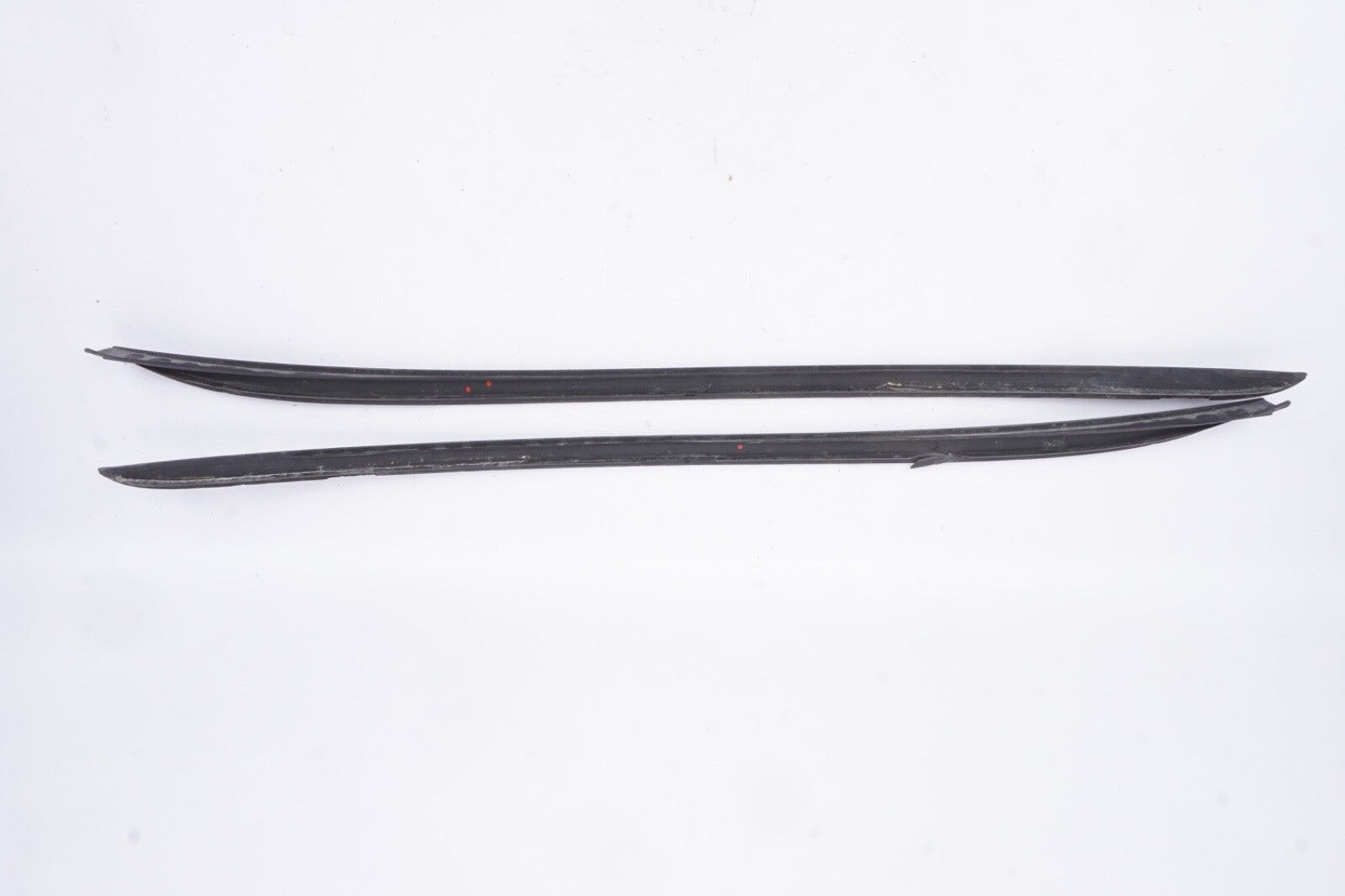 2012-2018 FORD FOCUS SE FRONT LEFT RIGHT SIDE WINDSHIELD MOLDING TRIM OEM