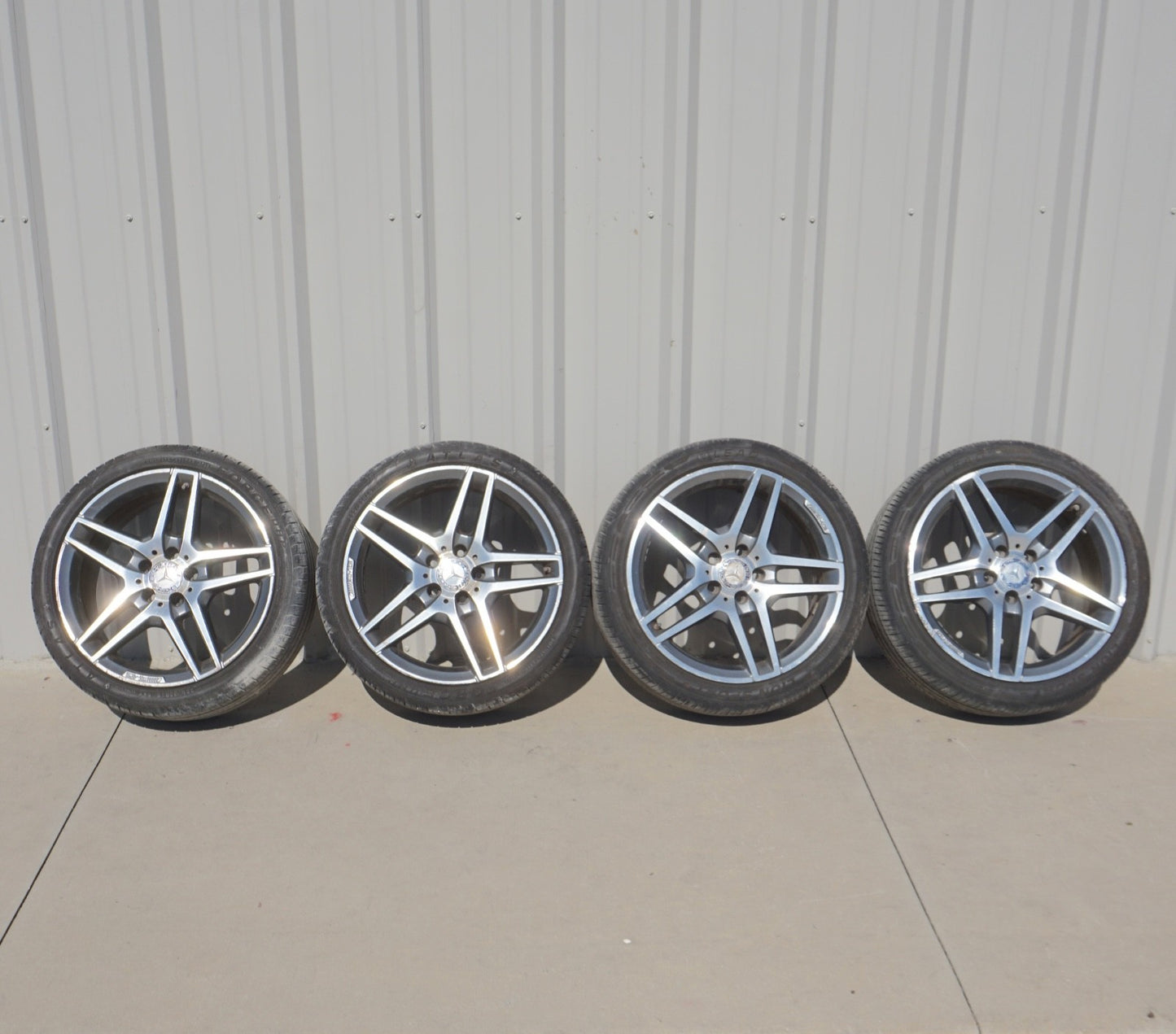 2014-2016 MERCEDES-BENZ E350/400/550 WHEEL RIM 18 OEM 2074010000