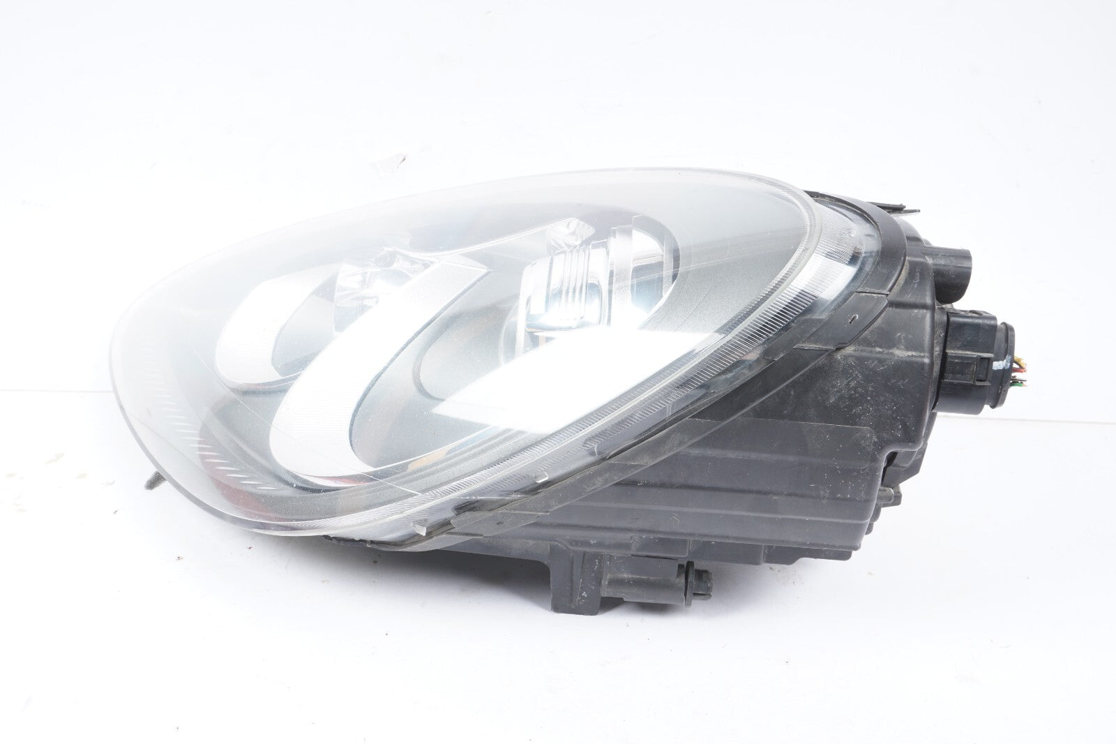 2011 - 2014 Porsche Cayenne 958 Headlight Left Driver Side Halogen OEM