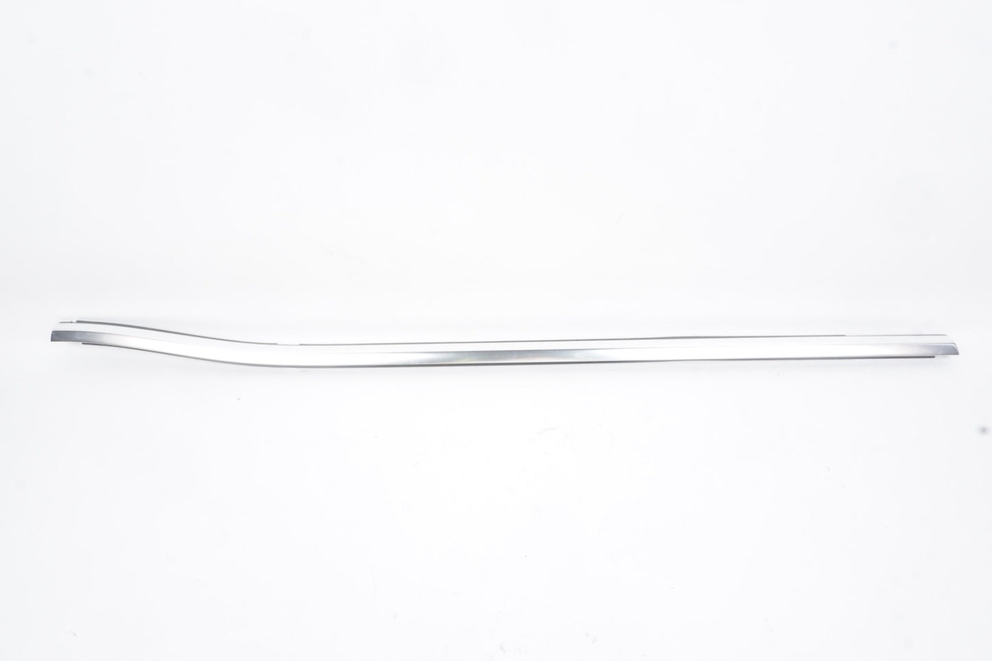 2022 - 2024 MERCEDES EQB350 X243 REAR RIGHT SIDE DOOR WINDOW BELT MOLDING OEM