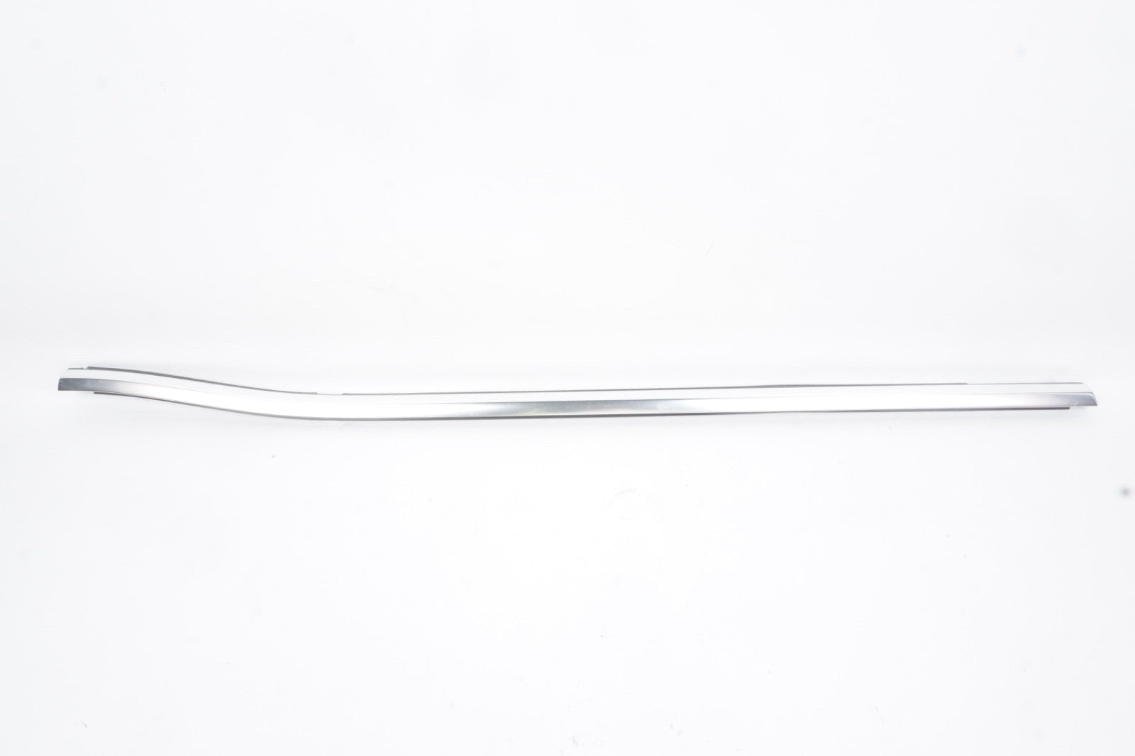 2022 - 2024 MERCEDES EQB350 X243 REAR RIGHT SIDE DOOR WINDOW BELT MOLDING OEM