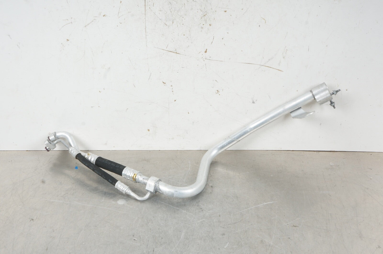 2013 - 2020 Mercedes SL550 R231 AC A/C Evaporator Suction Line Pipe Hose Tube