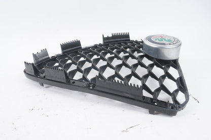 17 - 19 Alfa Romeo Giulia FRONT UPPER BUMPER GRILLE GRILL  OEM