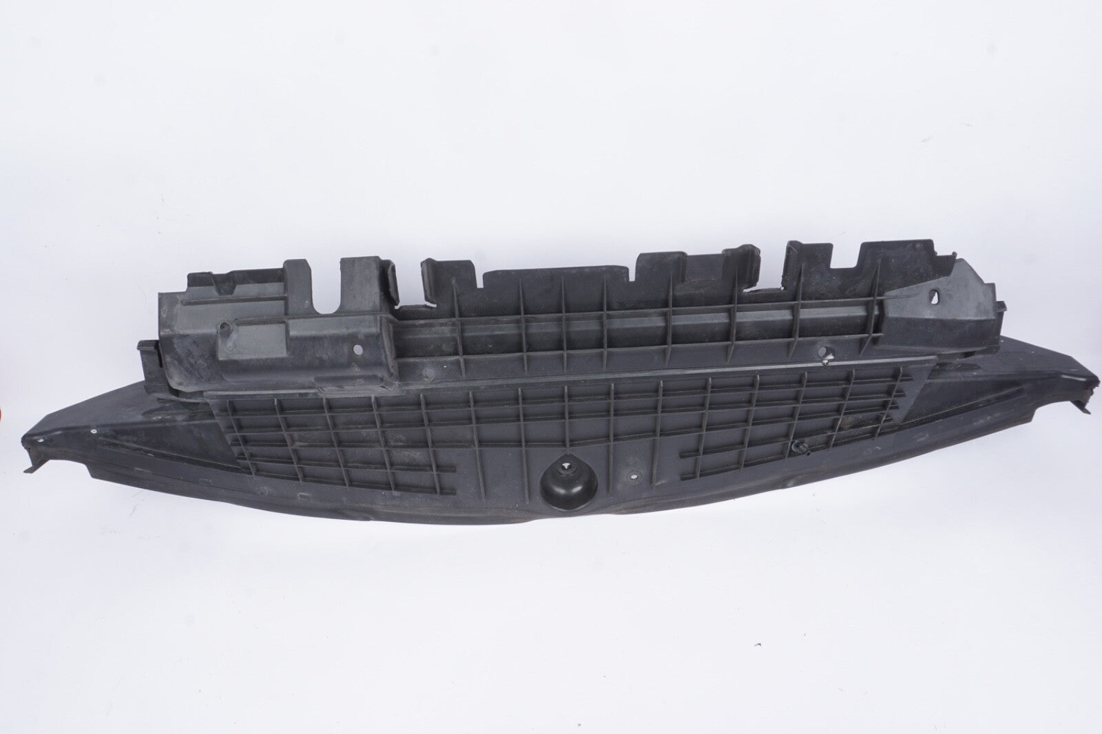 2014 Mercedes W207 E350 Convertible Coupe Engine Radiator Lower Baffle Air Duct