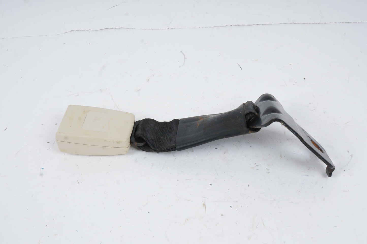 2010 - 2020 Bentley Mulsanne Rear Left Seat Belt Buckle