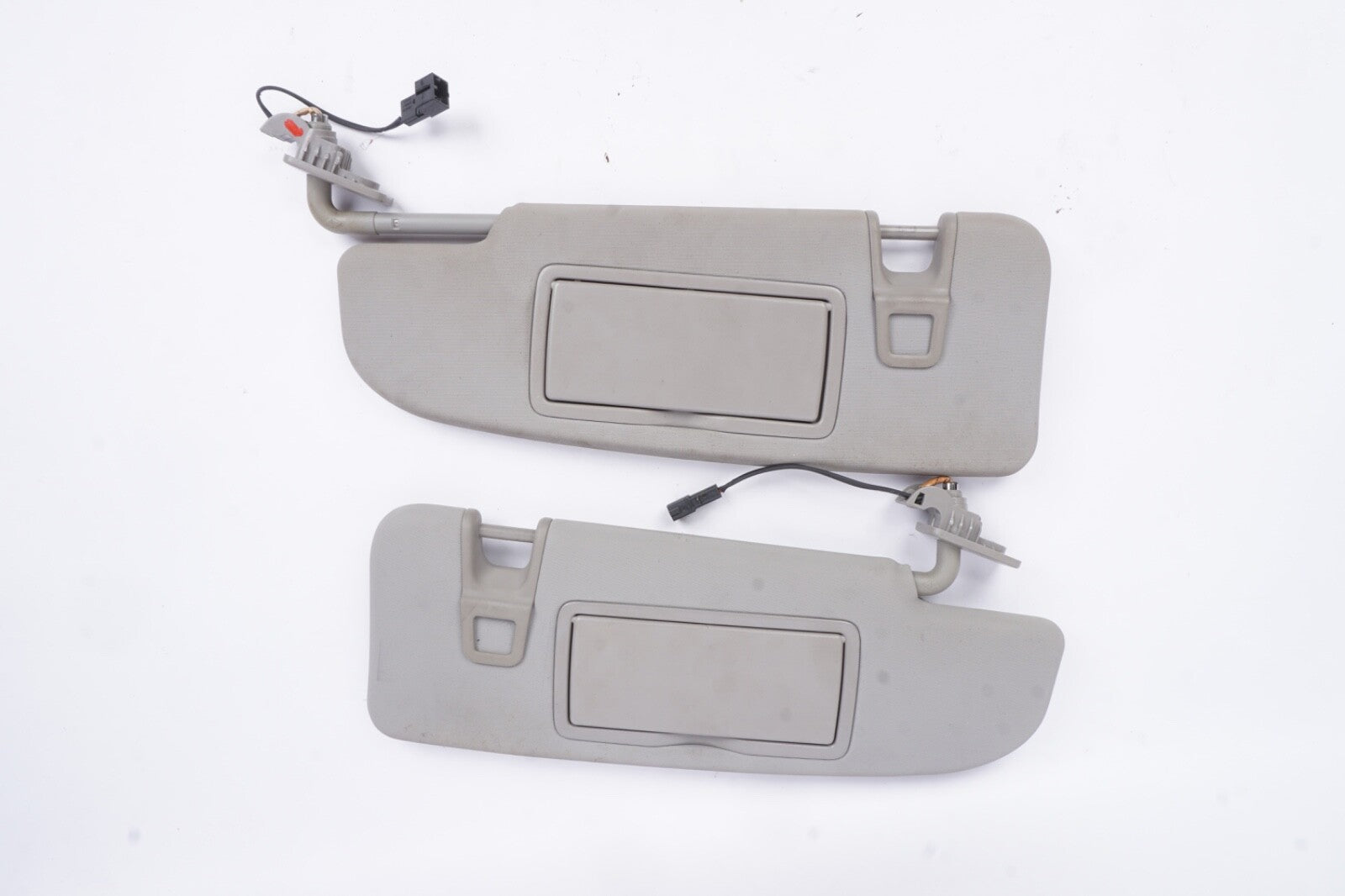 2017 - 2024 ALFA ROMEO GIULIA FRONT LEFT & RIGHT SIDE SUN VISOR SUNVISOR OEM SET