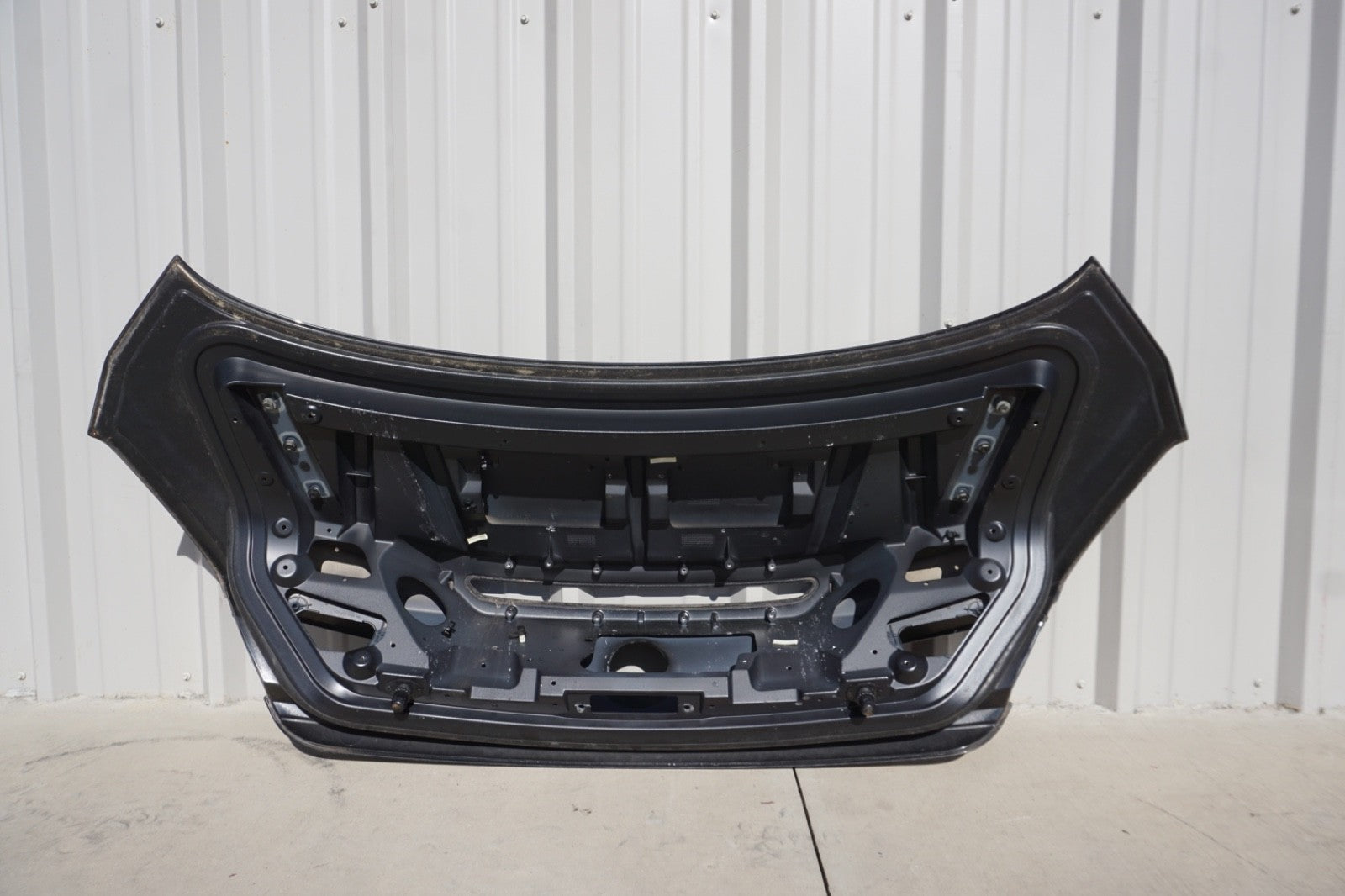 2012 - 2018 BMW 6 SERIES 650i M6 Trunk Lid Shell OEM