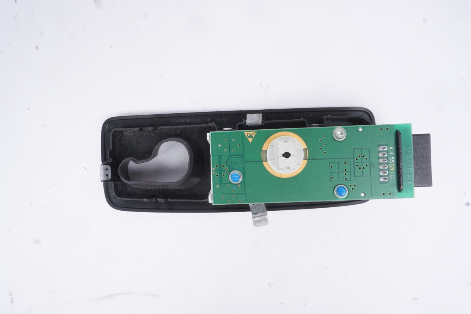 2012-2018 PORSCHE CAYENNE REAR RIGHT ROOF DOME LIGHT READING LAMP BLACK OEM