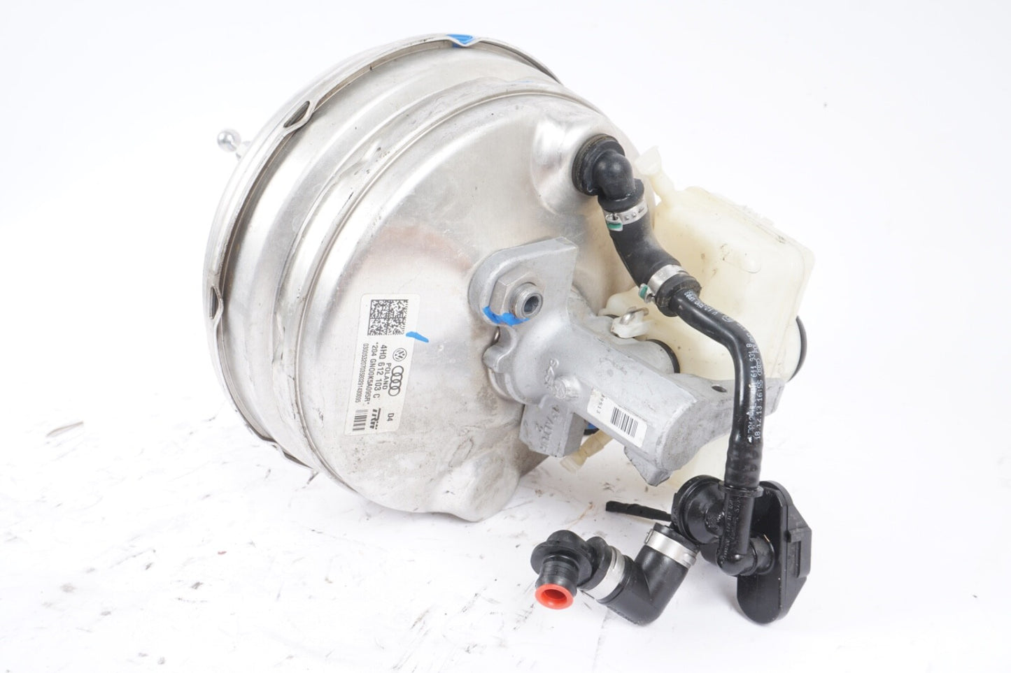 2011-2018 AUDI A8 D4 POWER BRAKE BOOSTER WITH MASTER CYLINDER 4H0612103C OEM 