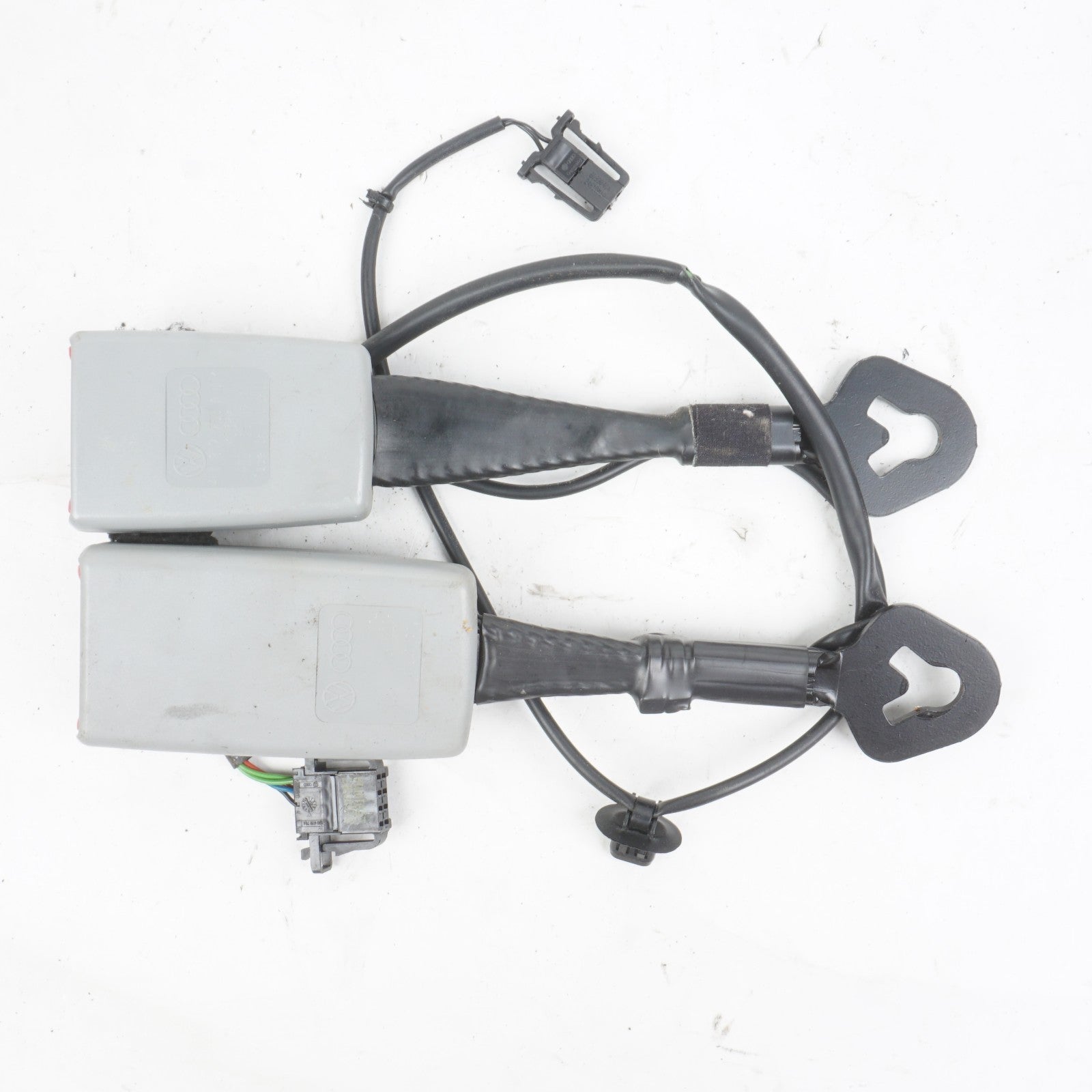 2011-2018 Audi A8 A8L Front Seat Belt Buckle Latch Left & Right OEM