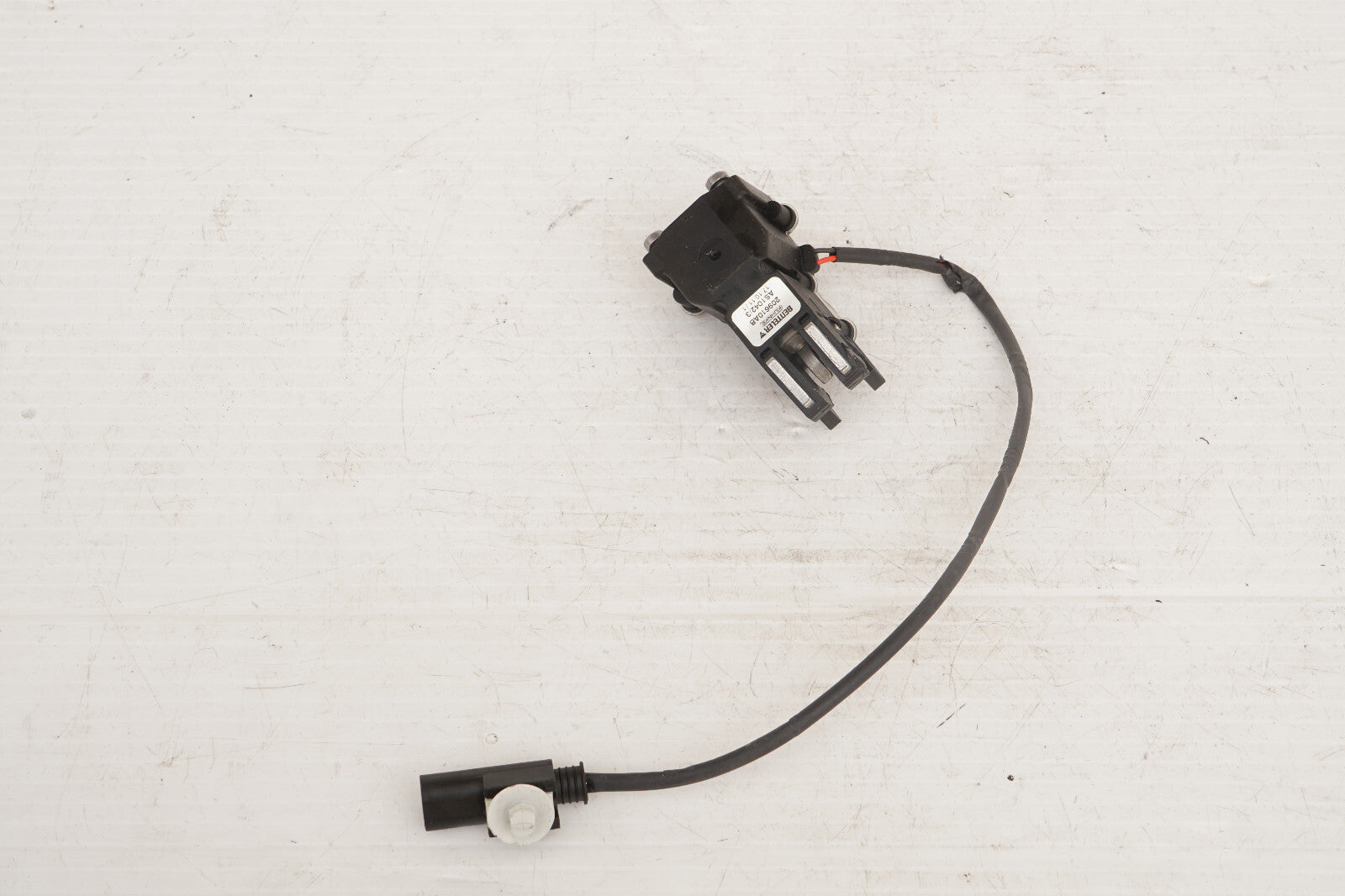 2007 - 2013 BMW 335i E93 CONVERTIBLE STAT LOCK 209610AB OEM