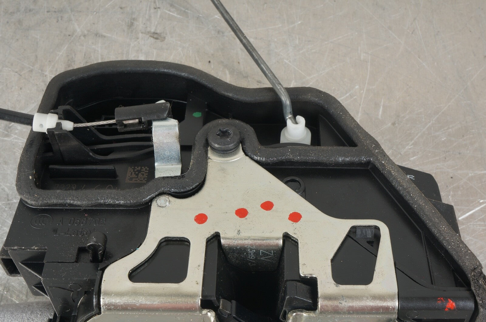 2009-2013 BMW X5 E70 REAR RIGHT SIDE DOOR LATCH LOCK ACTUATOR 51227229460 OEM