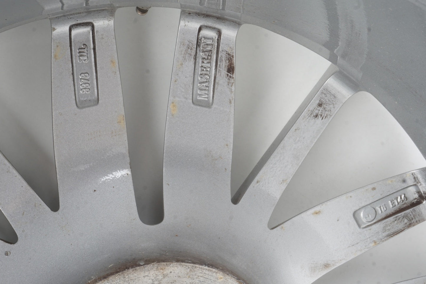 2014 - 2020 Maserati Ghibli Front Wheel Rim 19" OEM
