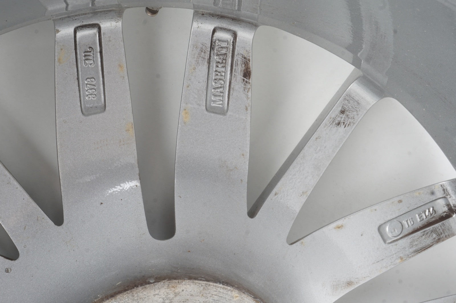 2014 - 2020 Maserati Ghibli Front Wheel Rim 19" OEM