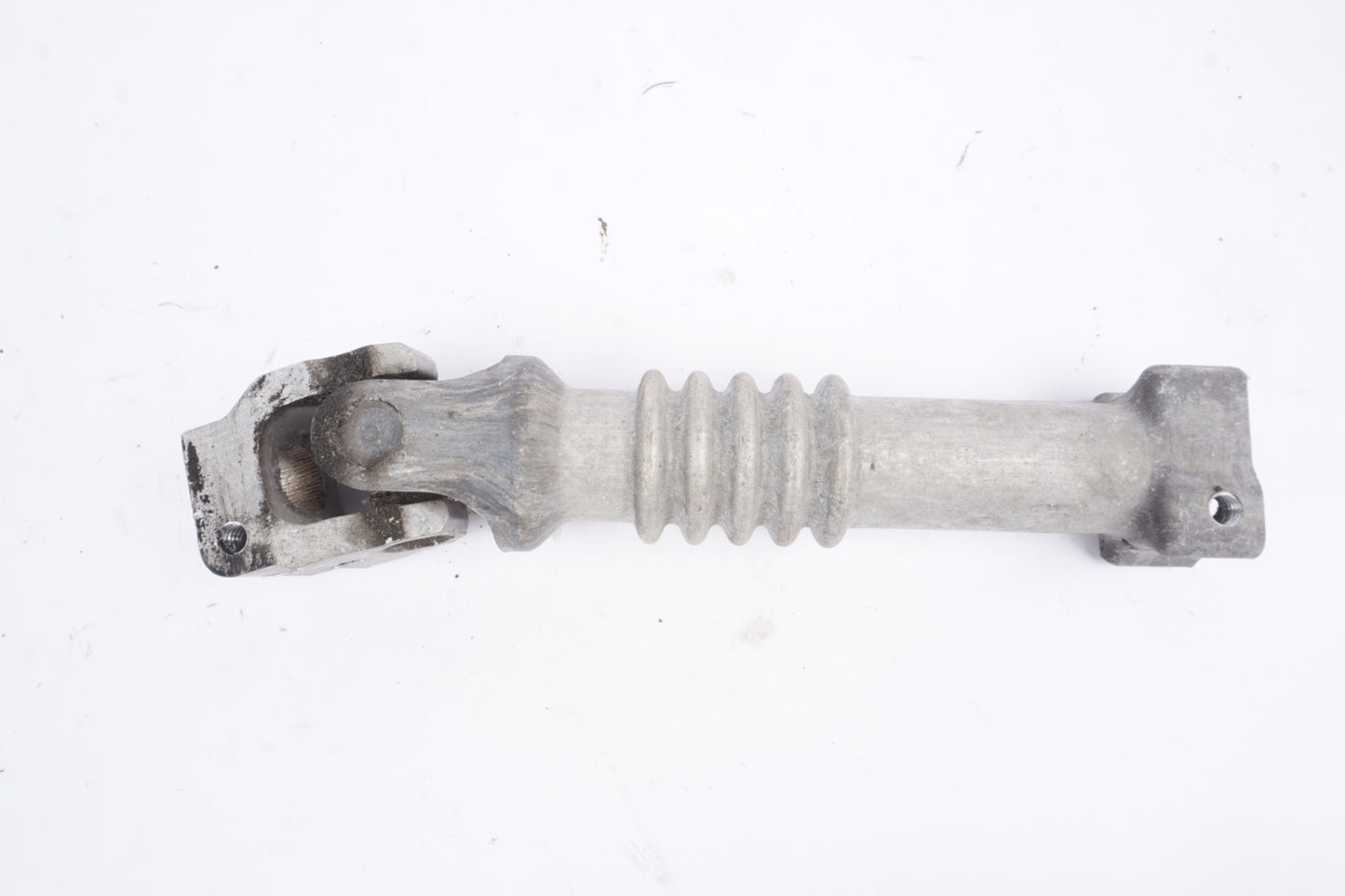 2014-2018 BMW 640i 650I RWD LOWER INTERMEDIATE STEERING COLUMN SHAFT 6788156