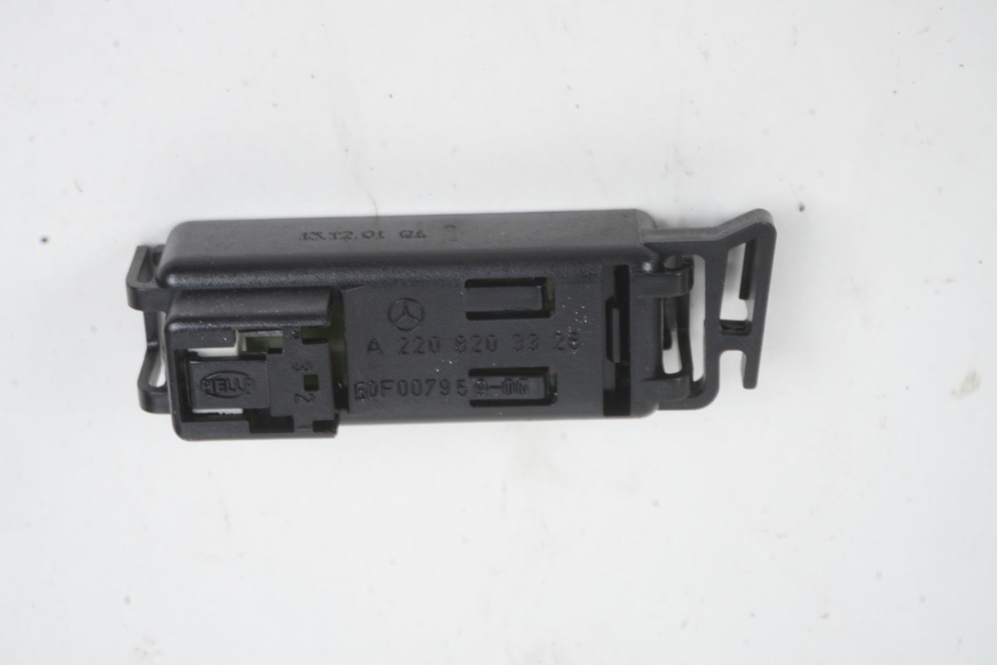 2003-2006 Mercedes Benz S-Class W220 S430 S500 Unit Light Sensor A2208203326 OEM