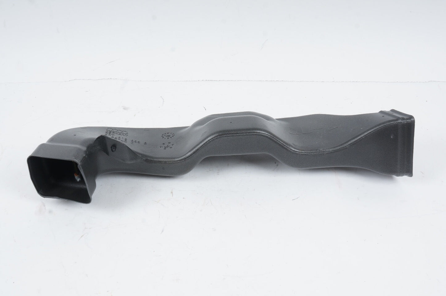2010 - 2020 BENTLEY MULSANNE DRIVER SIDE A/C AIR CONDITIONER FRESH AIR DUCT