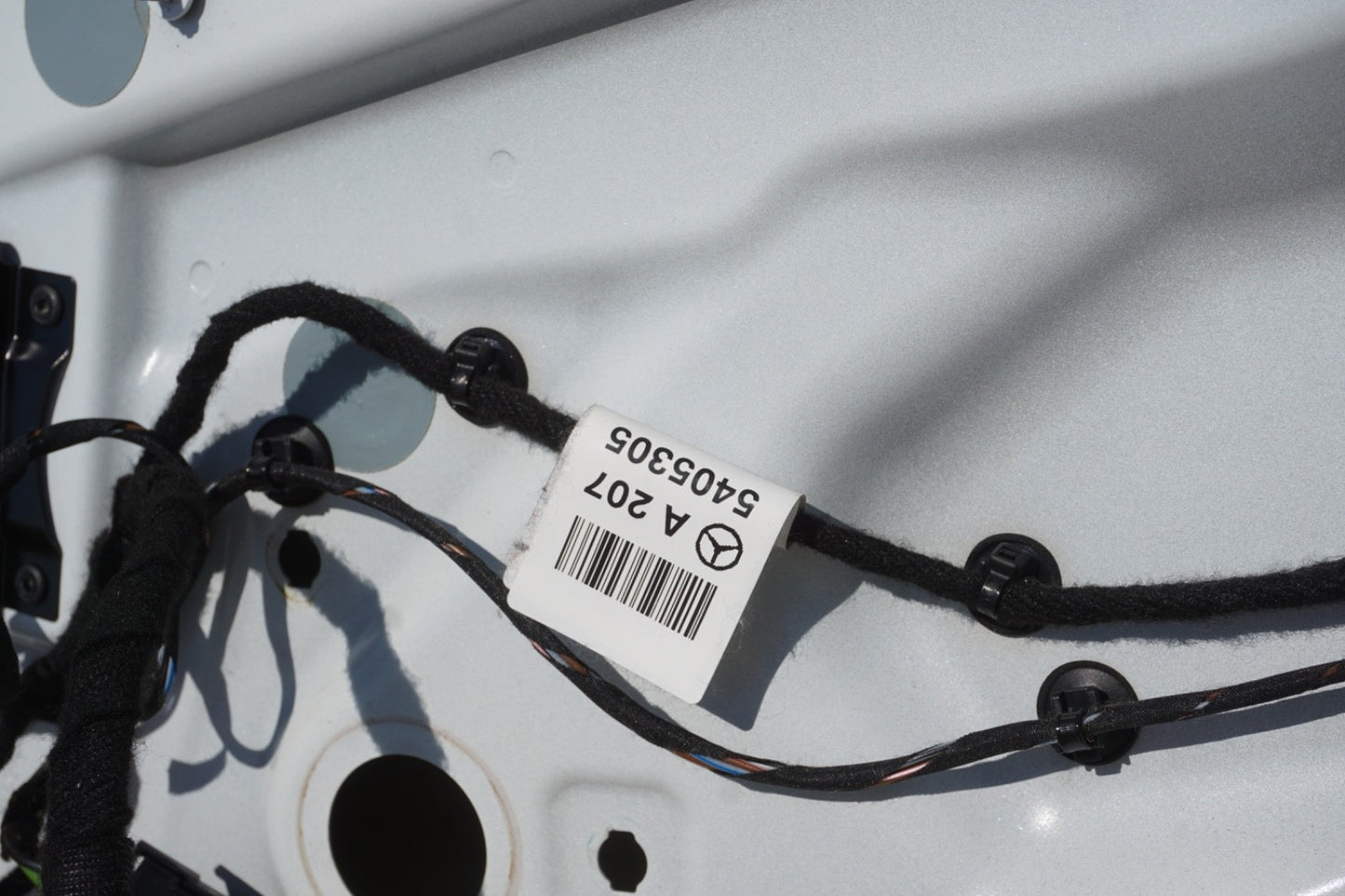 2011 - 2017 Mercedes W207 E350 E550 Coupe Convertible Right Side Door Shell OEM