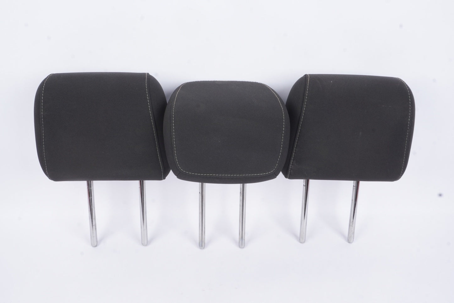 2015 - 2018 FORD FOCUS SEDAN REAR CENTER LEFT RIGHT  SEAT HEADREST SET OEM