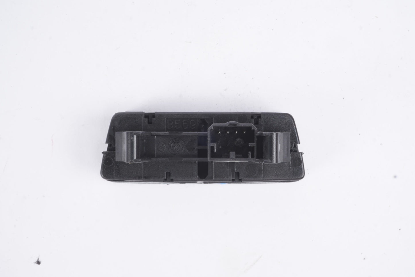 2018 - 2025 ALFA ROMEO STELVIO LIFTGATE CLOSE LOCK CONTROL SWITCH OEM 156129212