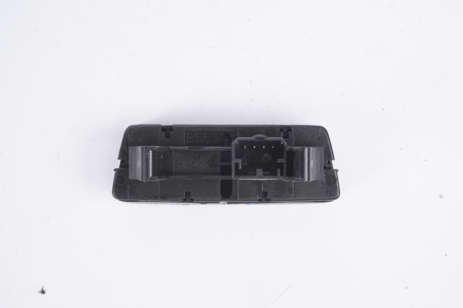 2018 - 2025 ALFA ROMEO STELVIO LIFTGATE CLOSE LOCK CONTROL SWITCH OEM 156129212