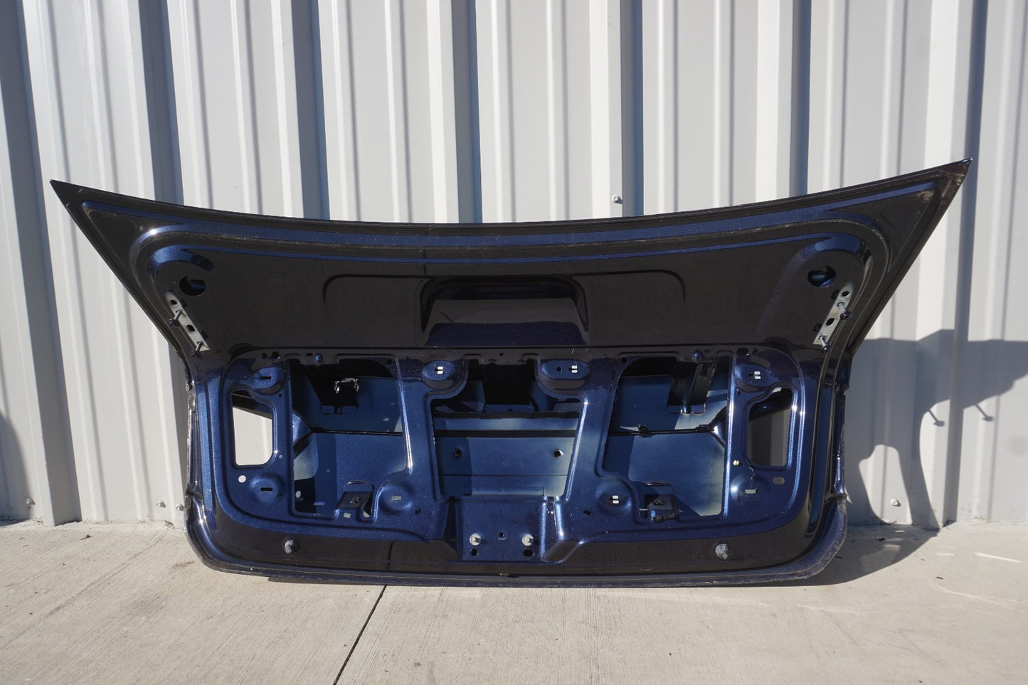 2012 - 2019 Volkswagen Passat Trunk Lid OEM