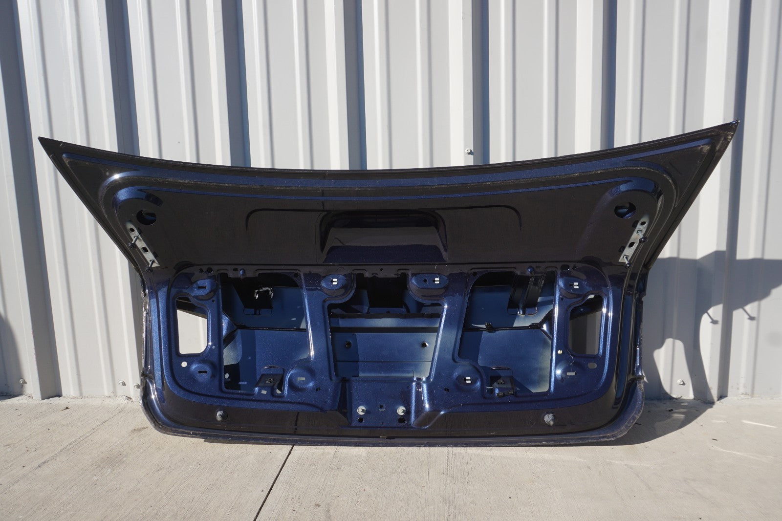 2012 - 2019 Volkswagen Passat Trunk Lid OEM