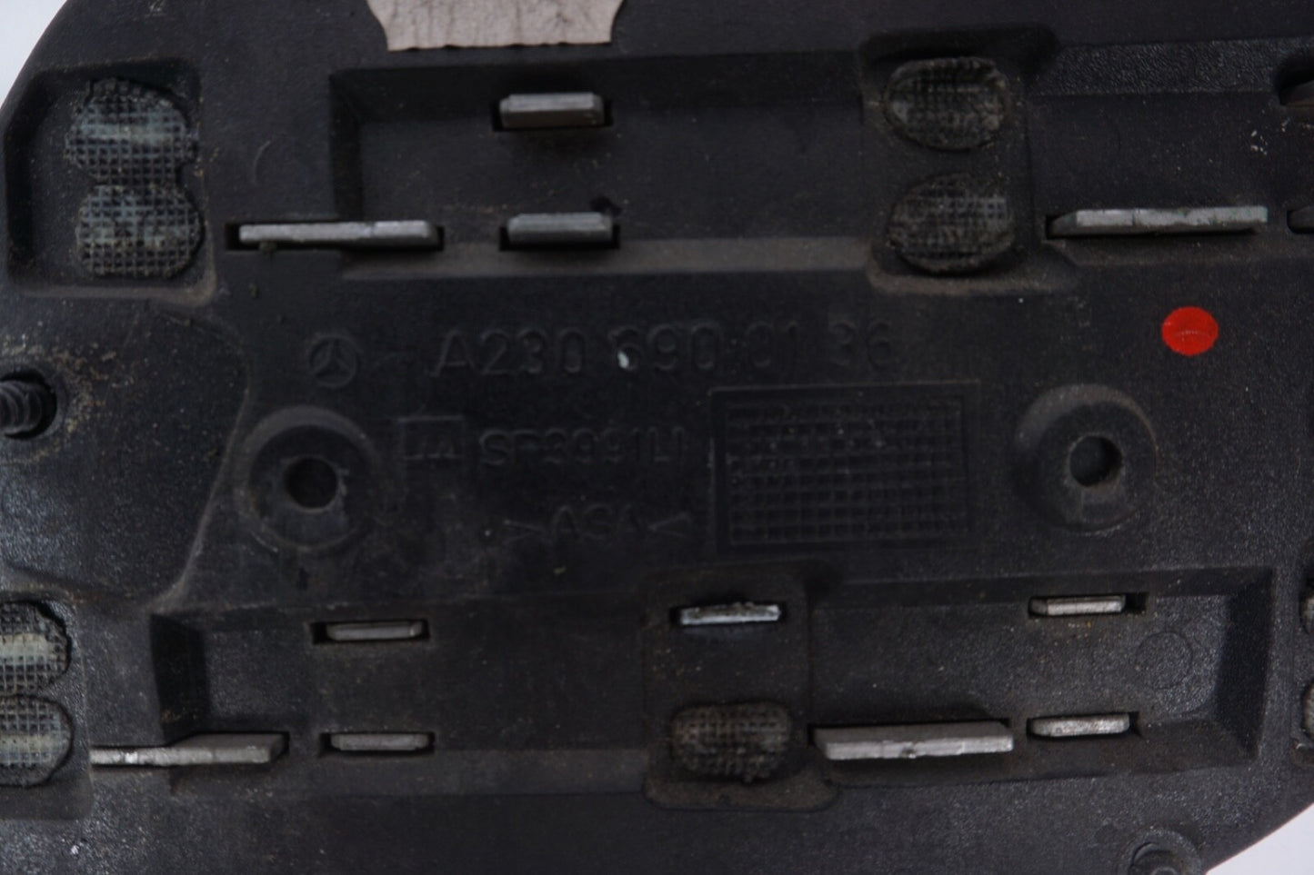 Oem 03-2008 Mercedes R230 SL500 SL55 SL600 Fender Grill Grille Vent Left Side