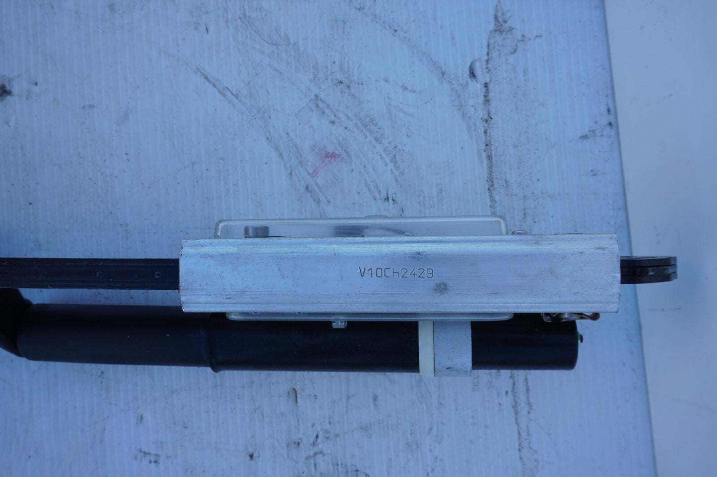 03 - 08 Mercedes R230 SL500 Convertible Hydraulic Roll Over Bar  OEM