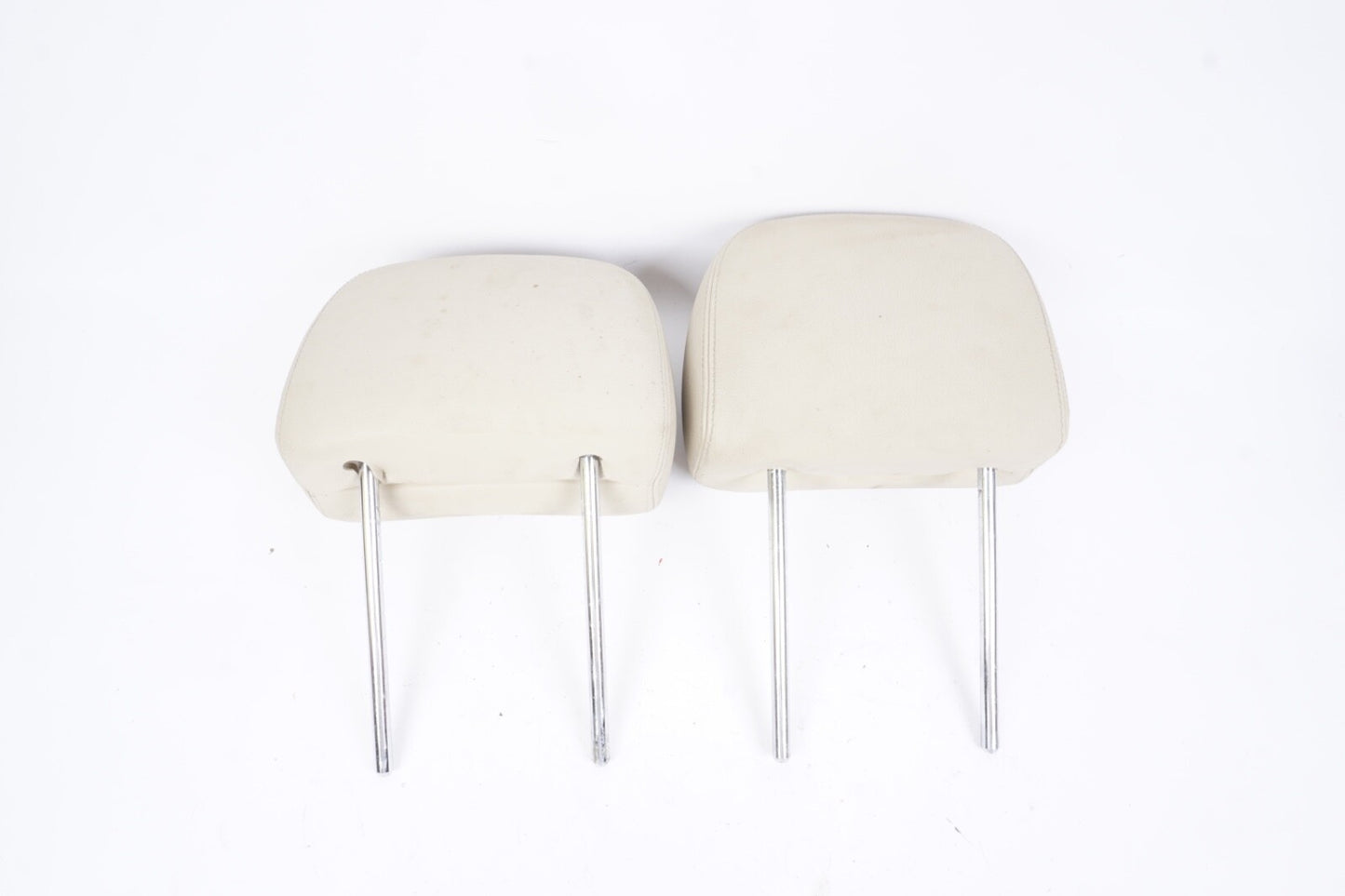 2004-2010 BMW 645CI 650i M6 Front Headrest Head Rest Cushion BEIGE OEM SET