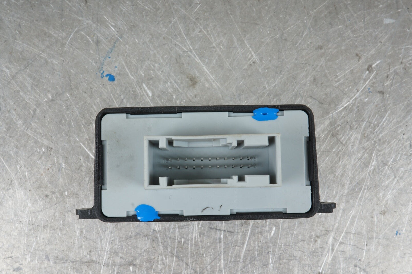 2007-2016 AUDI TT TTS 8J MK2 HEADLIGHT RANGE CONTROL UNIT MODULE 8P0907357H OEM