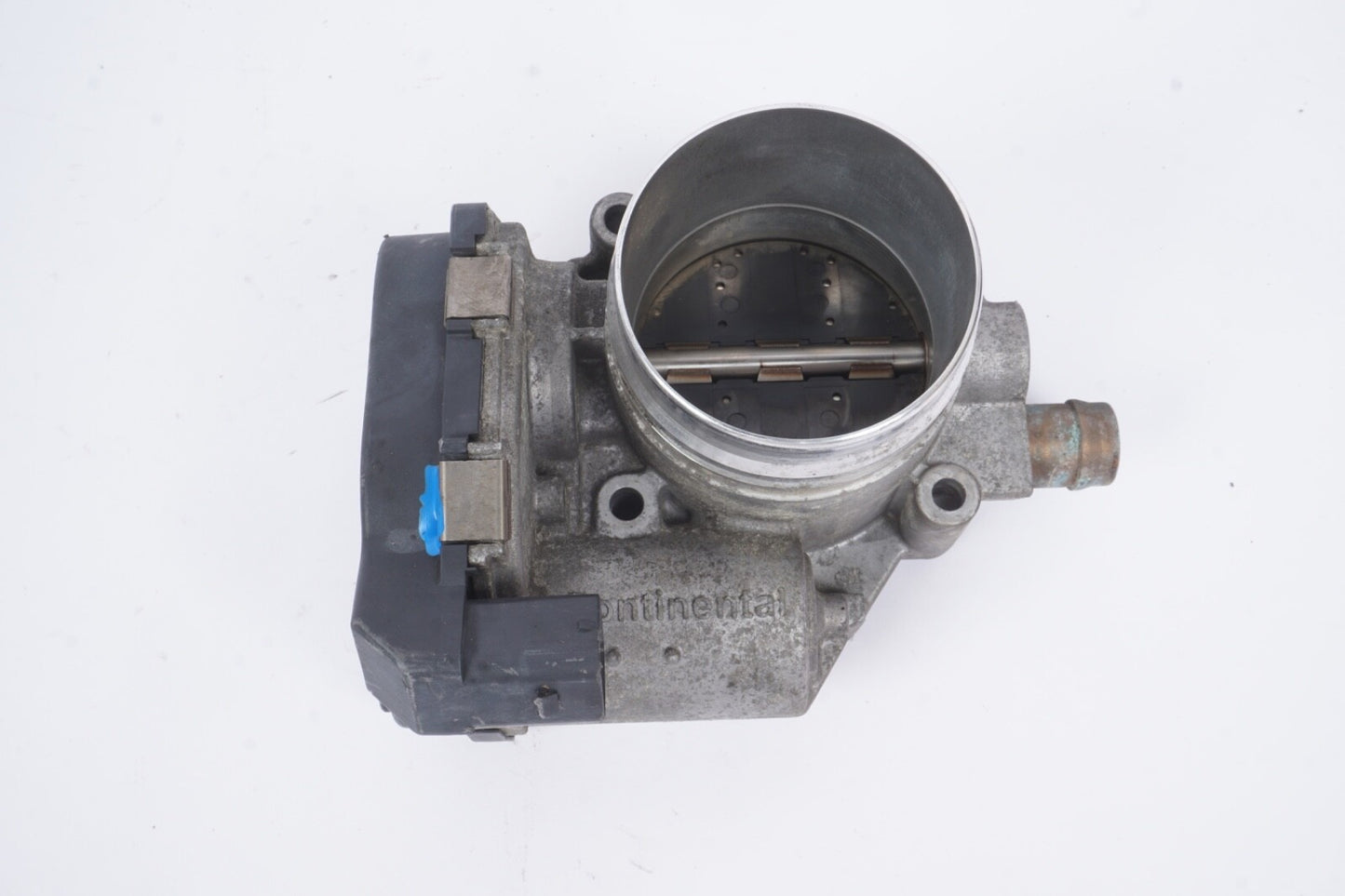 2012 2013 2014 2015 2016 2017 2018 BMW 320I F30 THROTTLE BODY 7588625