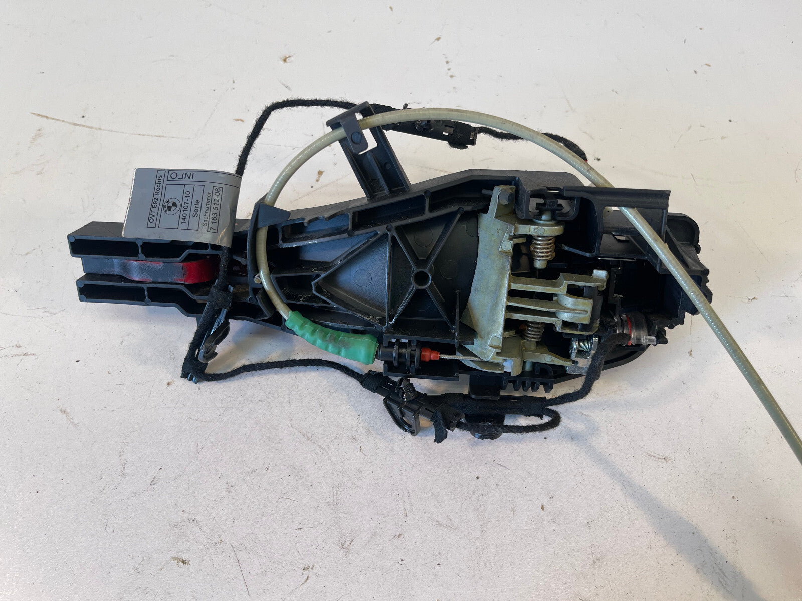 2007 - 2013 BMW 328i E93 CONVERTIBLE RIGHT PASSENGER SIDE EXTERIOR DOOR HANDLE