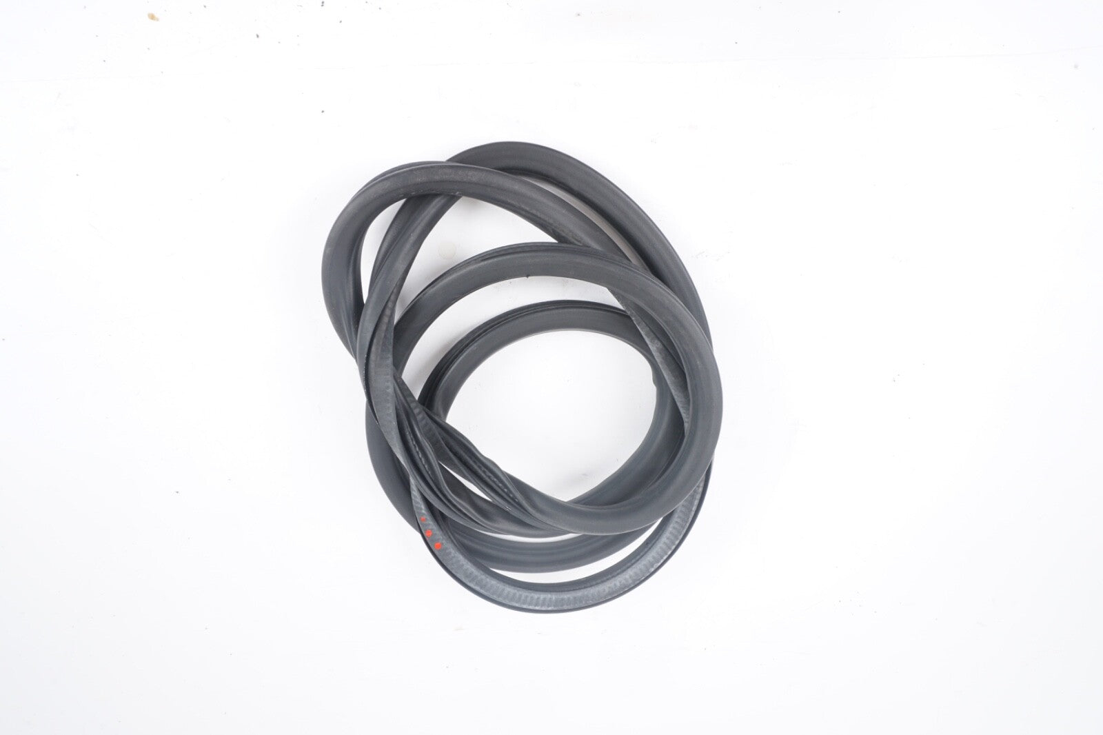2011 - 2018 PORSCHE CAYENNE FRONT RIGHT DRIVER DOOR WEATHERSTRIP SEAL OEM