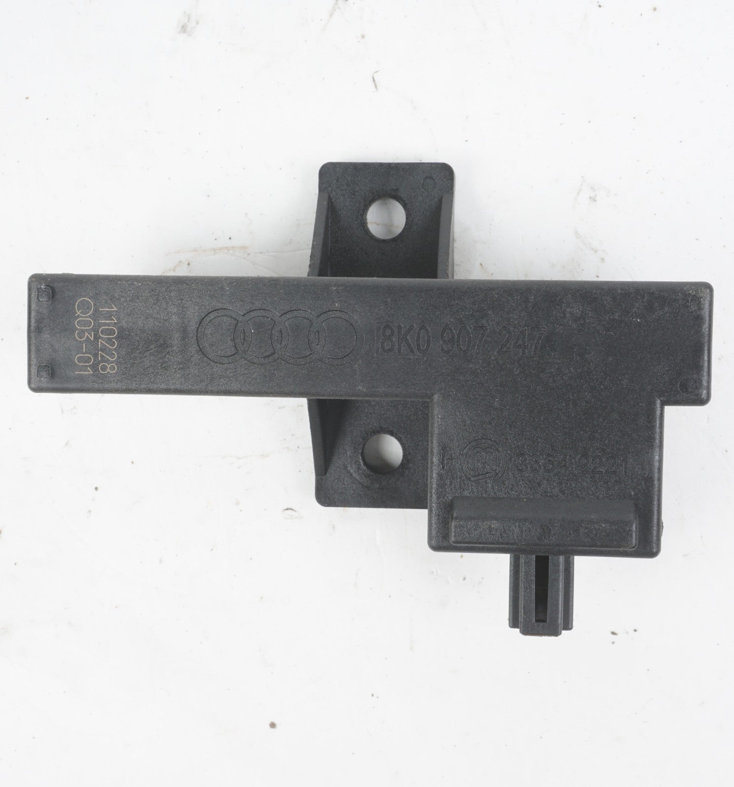 2011-2018 Audi A8 Rear Right Keyless Entry Antenna Control Module OEM
