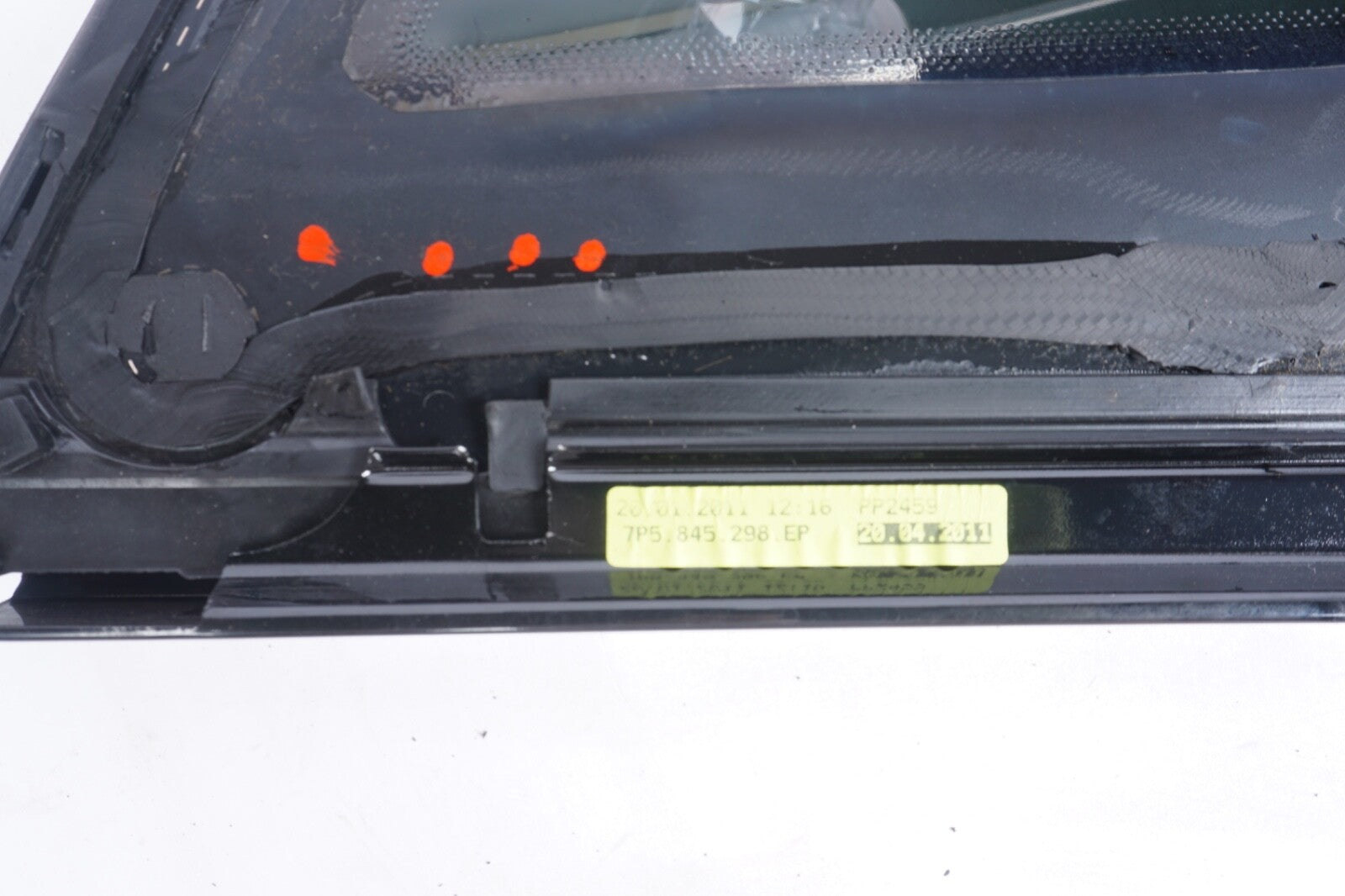 11-18 Porsche Cayenne 958 Hybrid S Rear Right Side Quarter Window Glass OEM