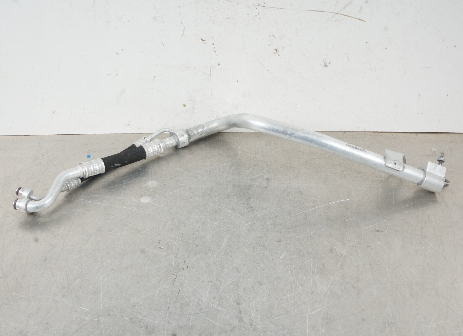 2013 - 2020 Mercedes SL550 R231 AC A/C Evaporator Suction Line Pipe Hose Tube
