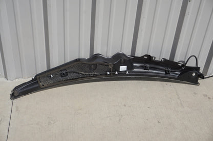 10-16 MERCEDES E350 E550  OEM C207 COUPE WINDSHIELD WIPER COWL PANEL 2078300713