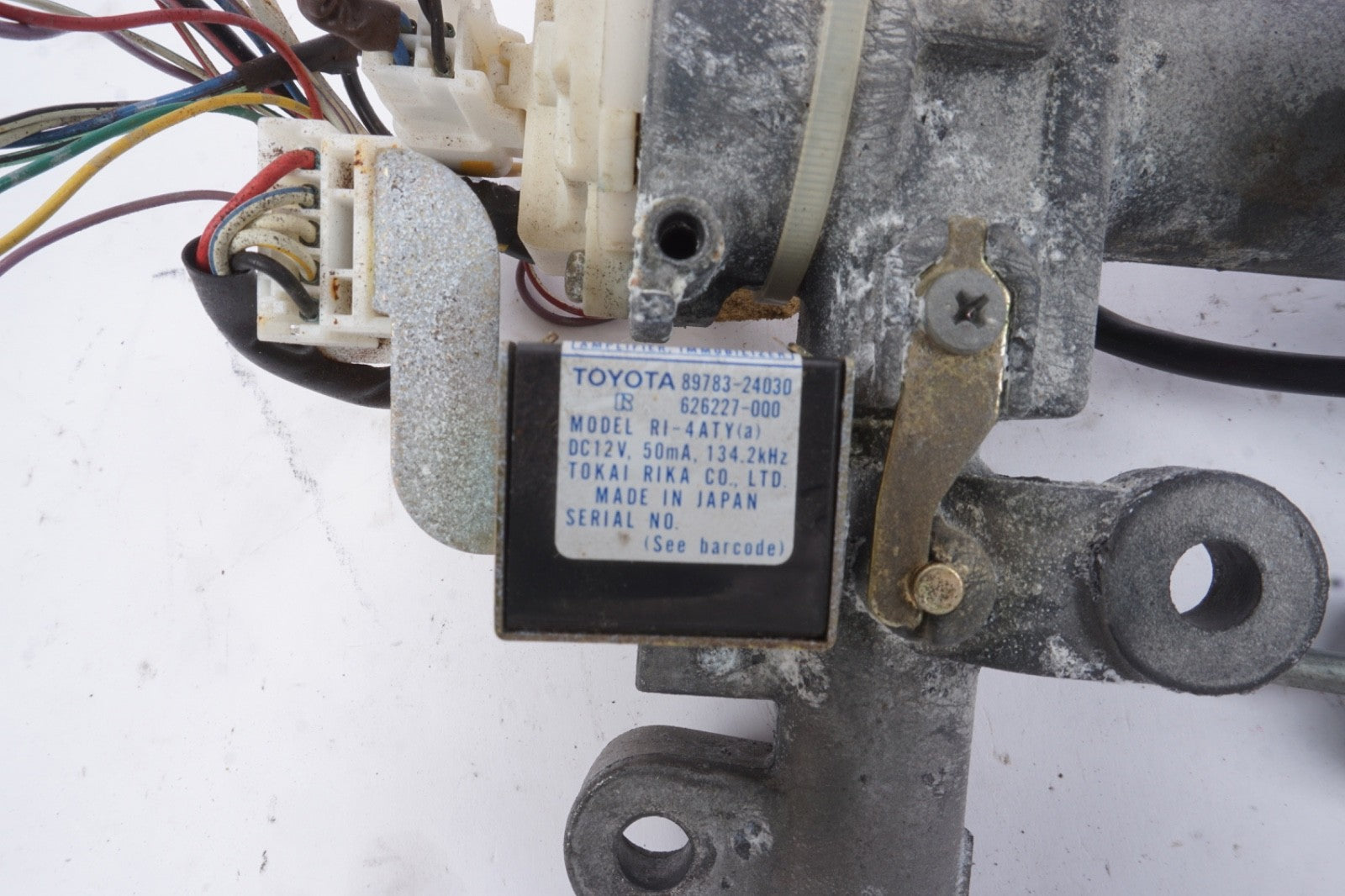 2002 - 2005 LEXUS SC430 STEERING COLUMN BARE OEM