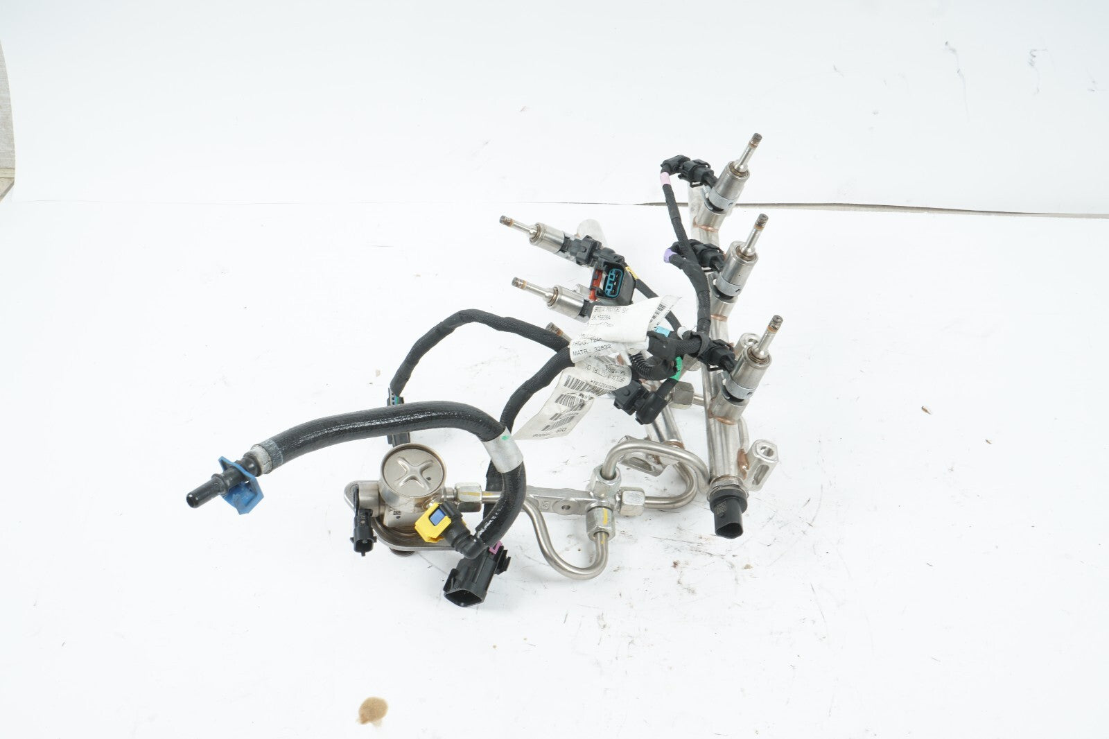 2014 - 2017 MASERATI QUATTROPORTE 3.0L FUEL RAIL W/ INJECTORS OEM 51K