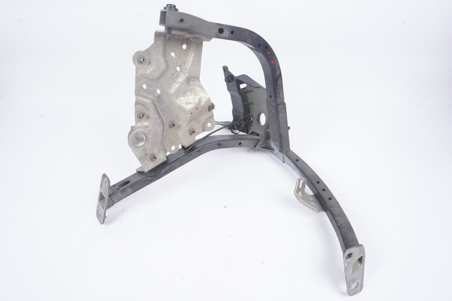 04-10 AUDI A8 A8L Front Right Pass Side Headlight Holder Bracket Support  OEM