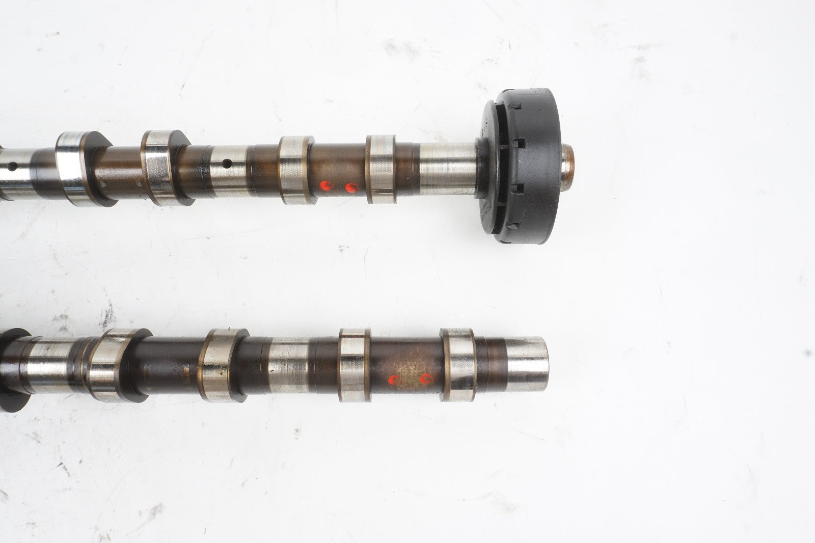 Mercedes W221 S550 CLS550 M273 Right Intake & Exhaust Camshaft w/ Adjuster OEM
