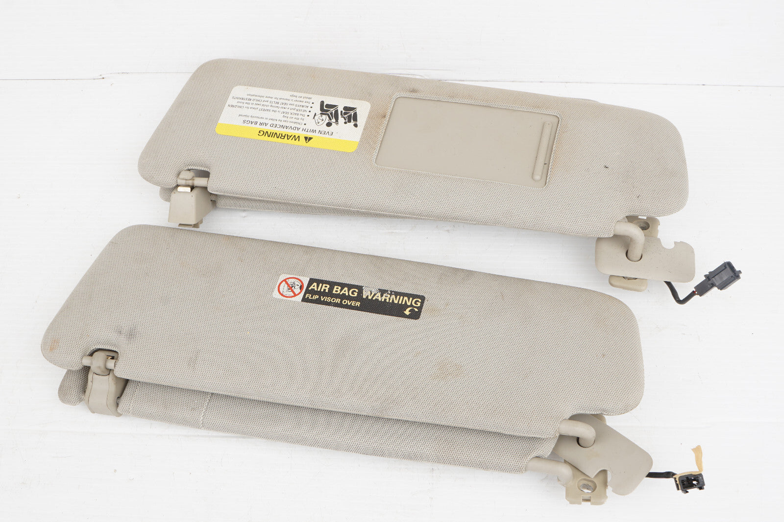 2007 - 2009 AUDI Q7 SUN VISOR LEFT & RIGHT SET OF 2 OEM