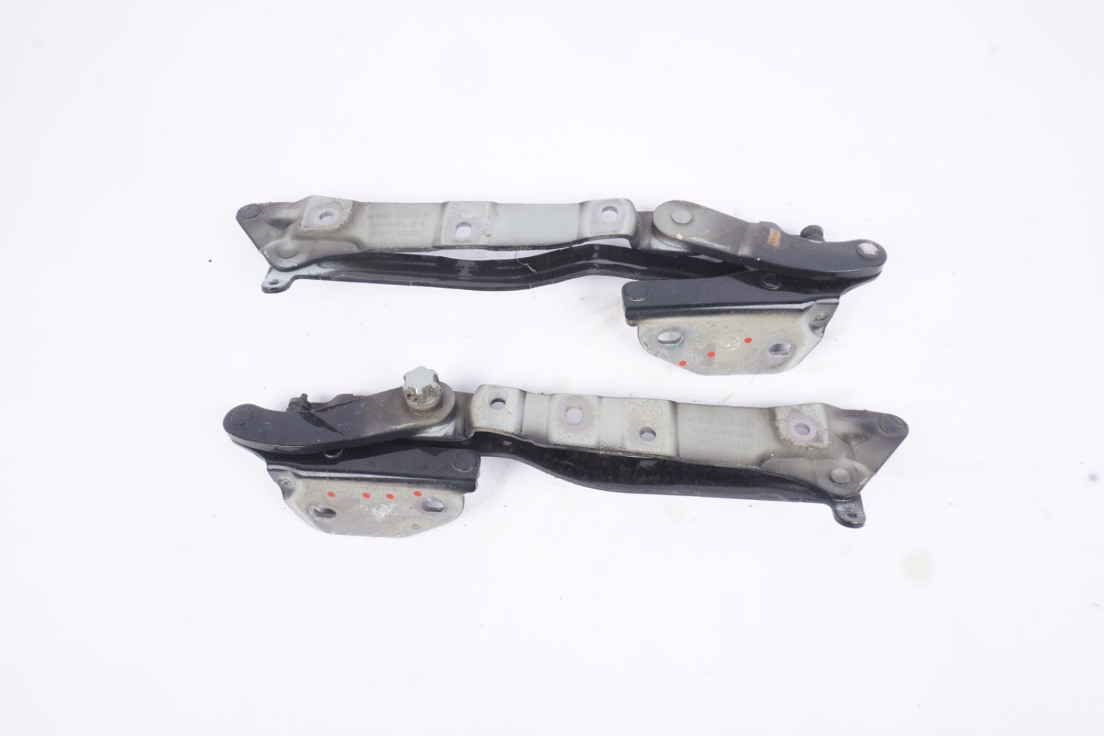 2004 - 2010 Audi A8 Quattro Rear Trunk Hinge Pair 4E0827300H / 4E0827299H OEM