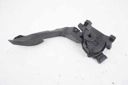 2015-2023 Jeep Renegade Gas Pedal Accelerator OEM