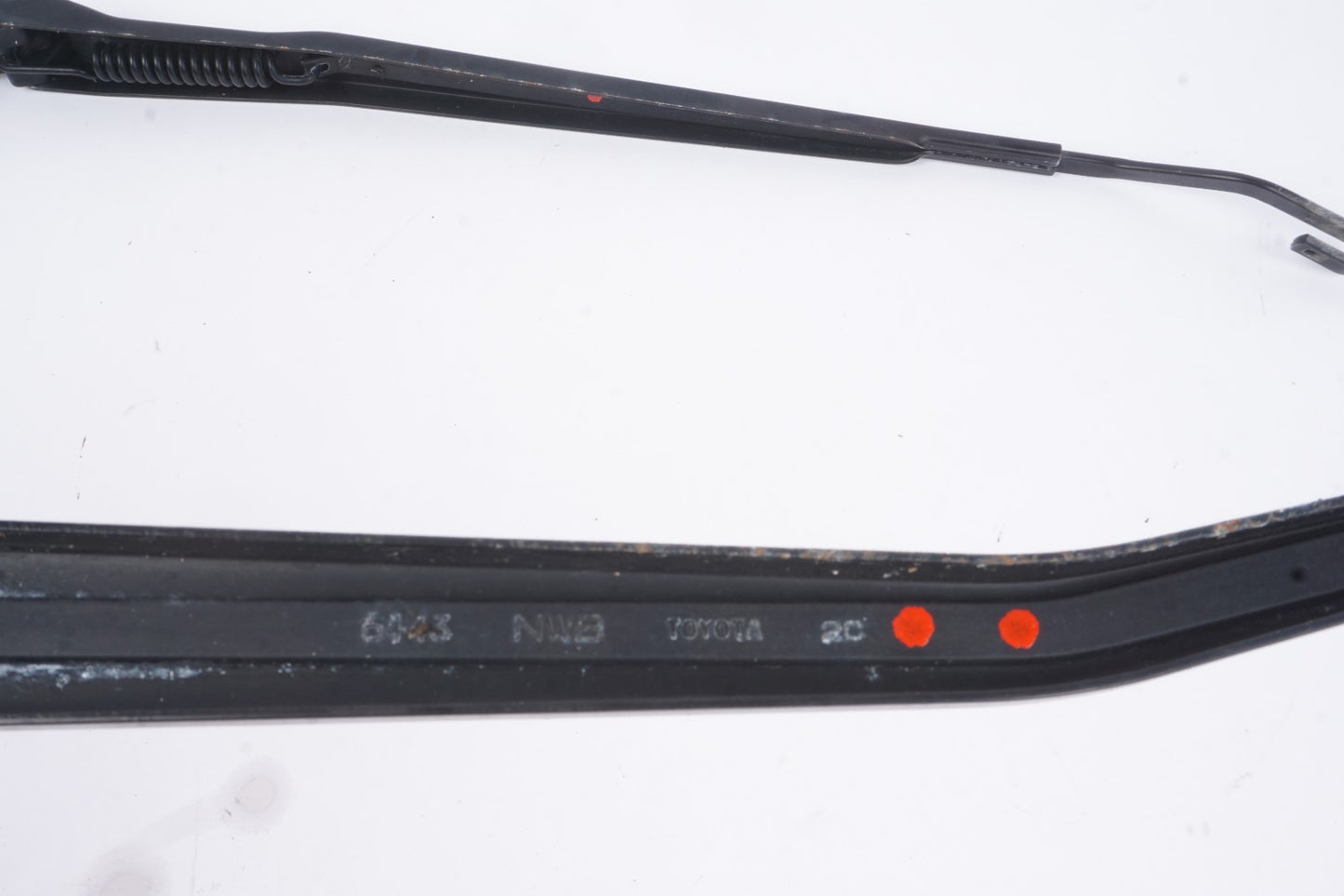 2002 - 2010 LEXUS SC430 FRONT WINDSHIELD LEFT AND RIGHT PAIR WIPER ARM ARMS OEM