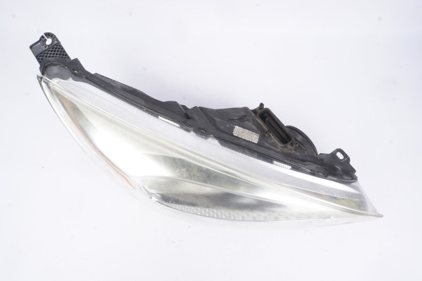 2015 2016 2017 2018 Ford Focus Headlight Right Side Halogen OEM