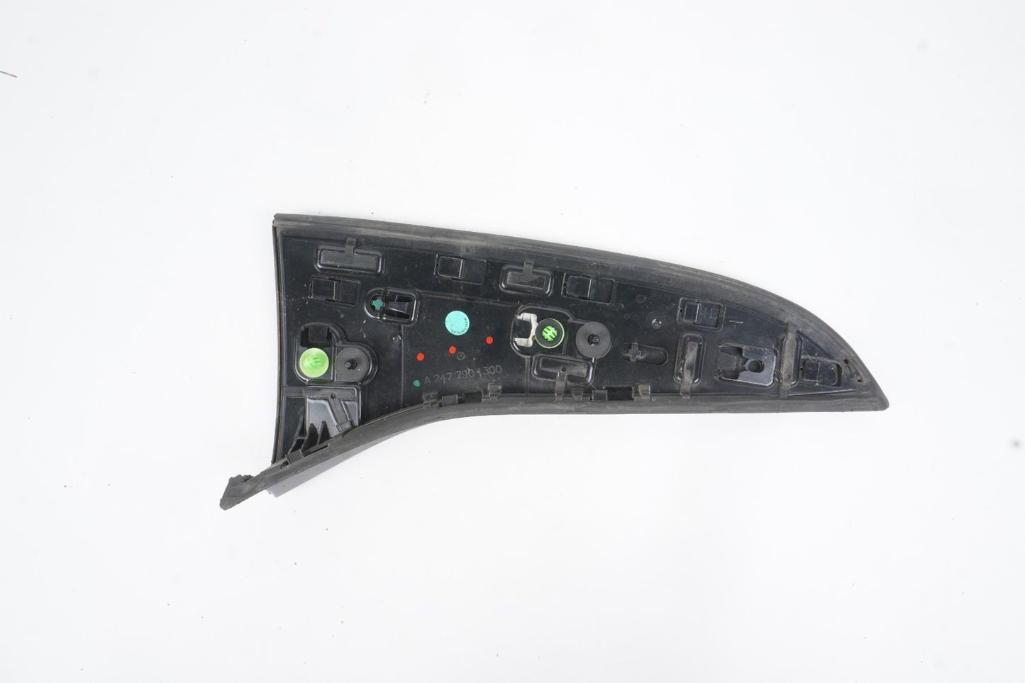 2020 - 2025 MERCEDES GLB250 LIFTGATE TAILGATE SPOILER LEFT SIDE WINGLET MOLDING